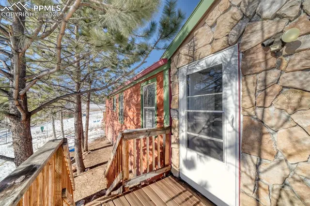 $400,000 | 36 Valley Circle, Guffey, CO 80820