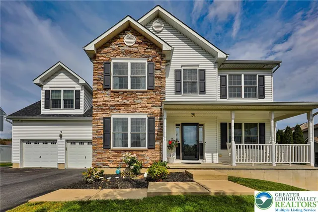 $606,000 | 2702 Monacacy Road, Nazareth, PA 18064