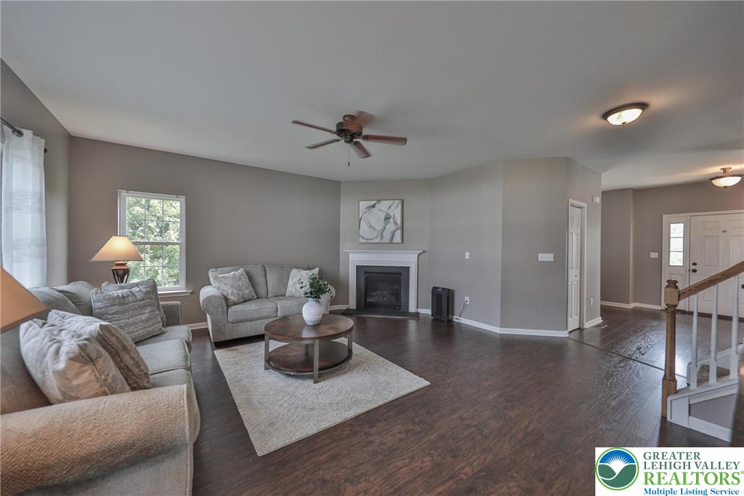 2702 Monacacy Road Nazareth, PA 18064 - Photo 15 of 68