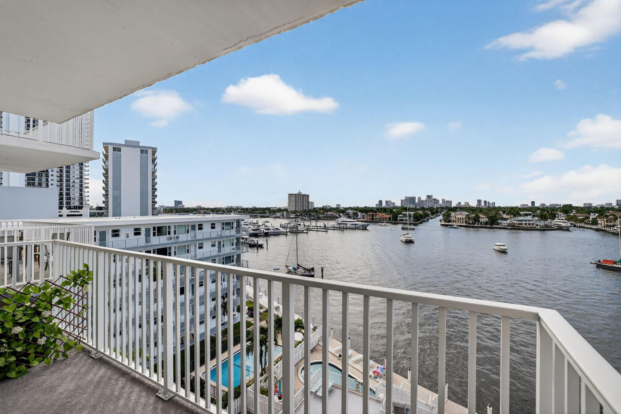 95 North Birch Road, Unit 702 Fort Lauderdale, FL 33304 - Photo 22 of 60 Photo 22