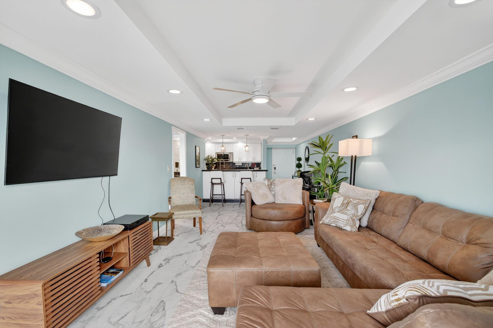 95 North Birch Road, Unit 702 Fort Lauderdale, FL 33304 - Photo 28 of 60 Photo 28