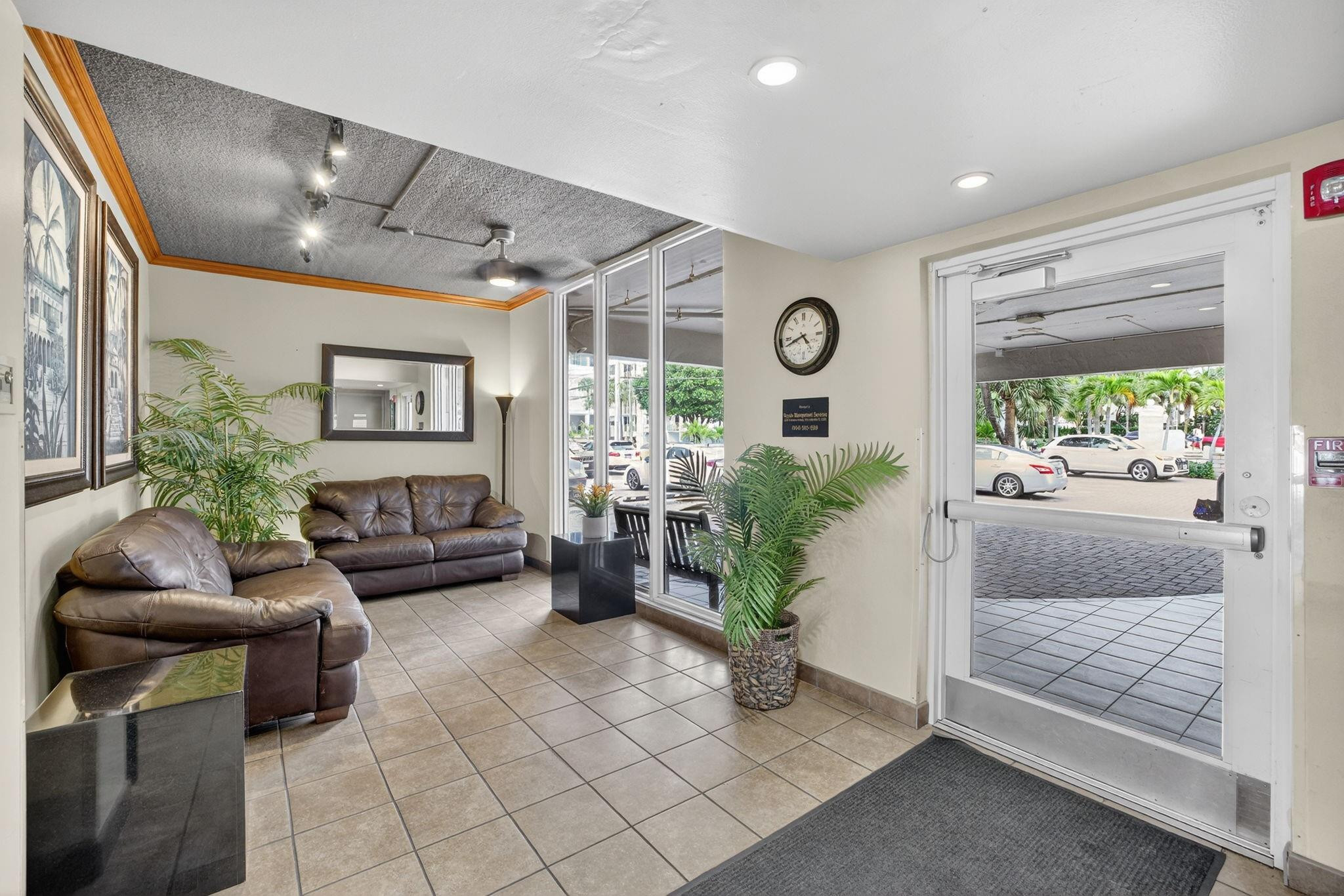 95 North Birch Road, Unit 702 Fort Lauderdale, FL 33304 - Photo 38 of 60 Photo 38