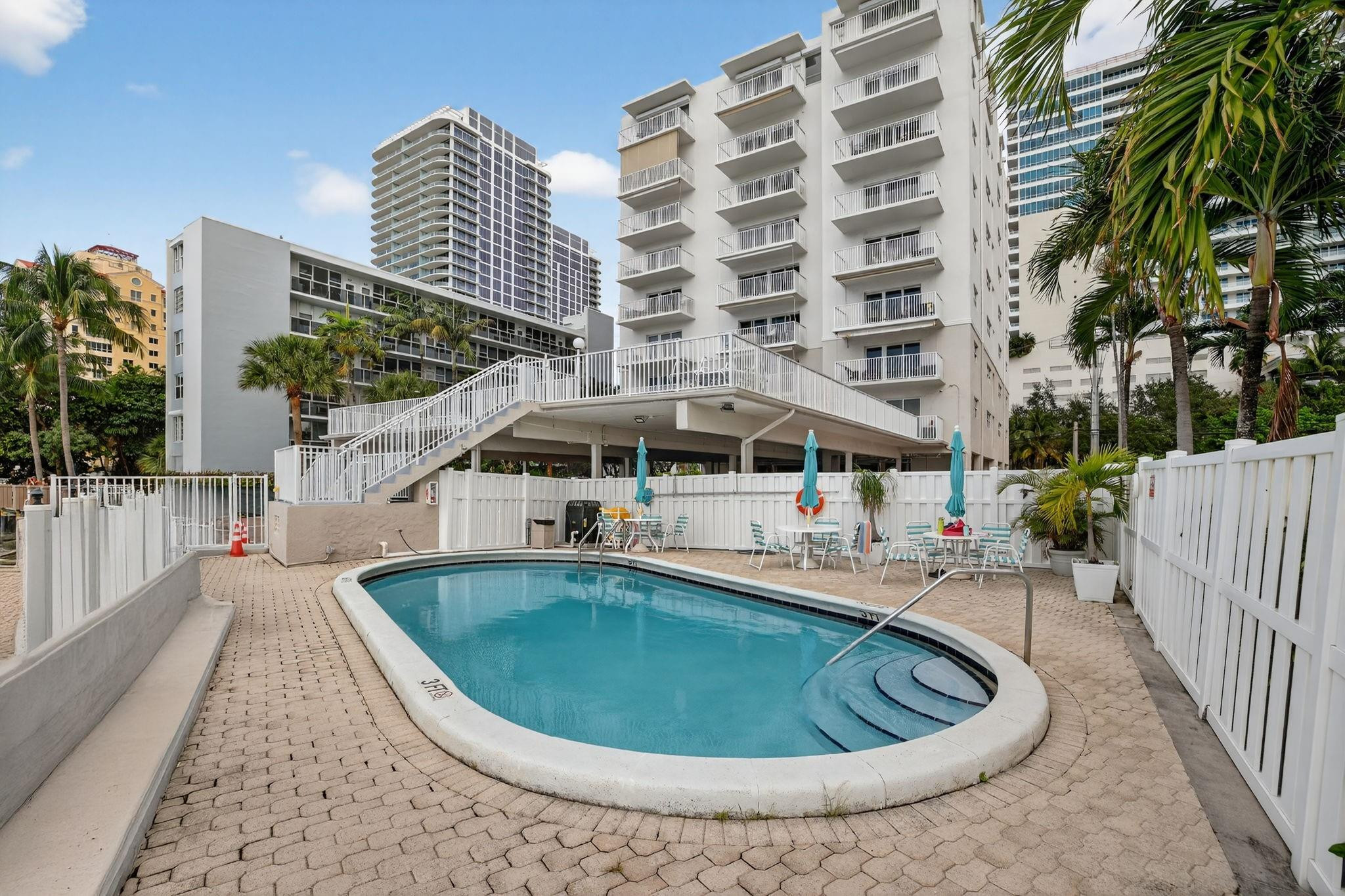 95 North Birch Road, Unit 702 Fort Lauderdale, FL 33304 - Photo 50 of 60 Photo 50