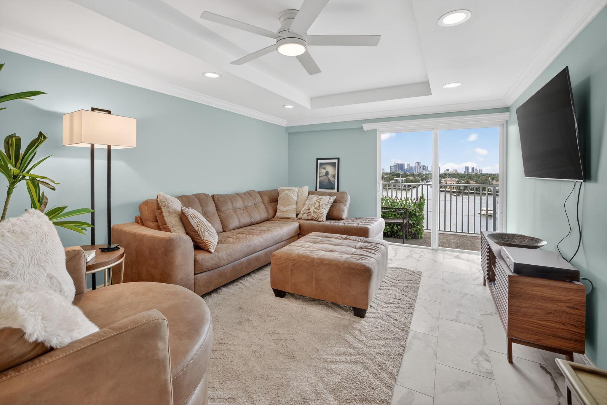 95 North Birch Road, Unit 702 Fort Lauderdale, FL 33304 - Photo 5 of 60 Photo 5