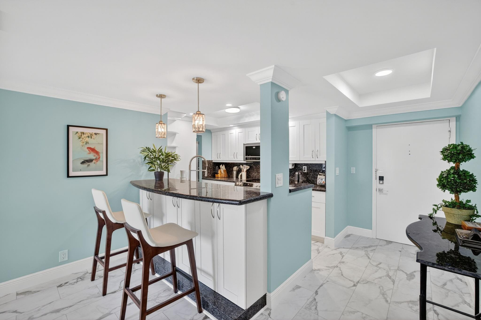 95 North Birch Road, Unit 702 Fort Lauderdale, FL 33304 - Photo 10 of 60 Photo 10