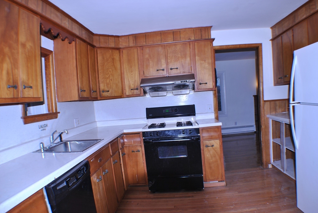 21 Goldsmith Avenue Beverly, MA 01915 - Photo 21 of 41