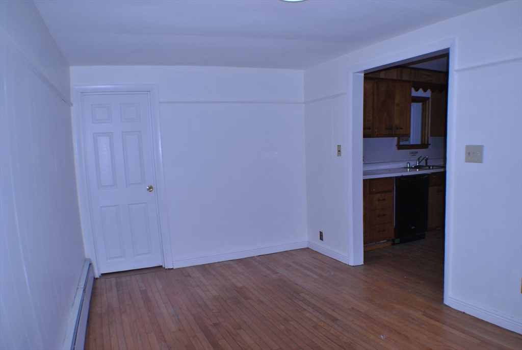 21 Goldsmith Avenue Beverly, MA 01915 - Photo 23 of 41