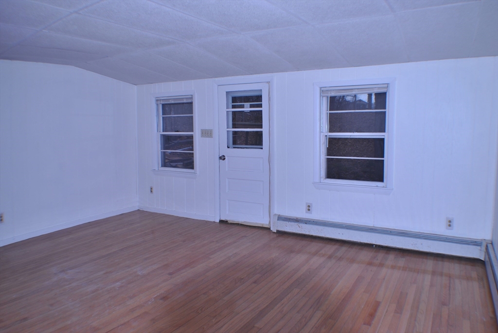 21 Goldsmith Avenue Beverly, MA 01915 - Photo 28 of 41