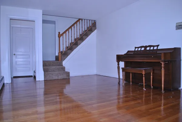 $700,000 | 21 Goldsmith Avenue, Beverly, MA 01915