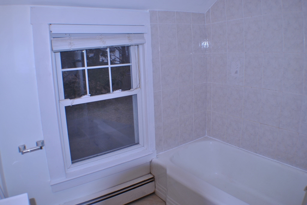 21 Goldsmith Avenue Beverly, MA 01915 - Photo 33 of 41