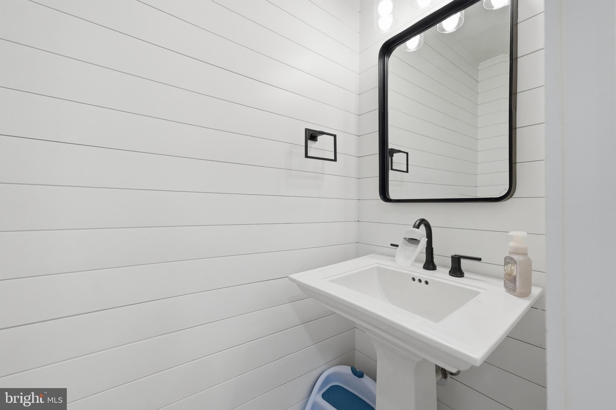 1344 Queen Street Northeast Washington, DC 20002 - Photo 20 of 49 Gallery Image 20