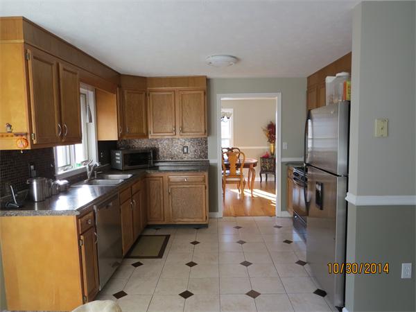 15 Stonegate Road, Unit 15 Chelmsford, MA 01824 - Photo 5 of 19