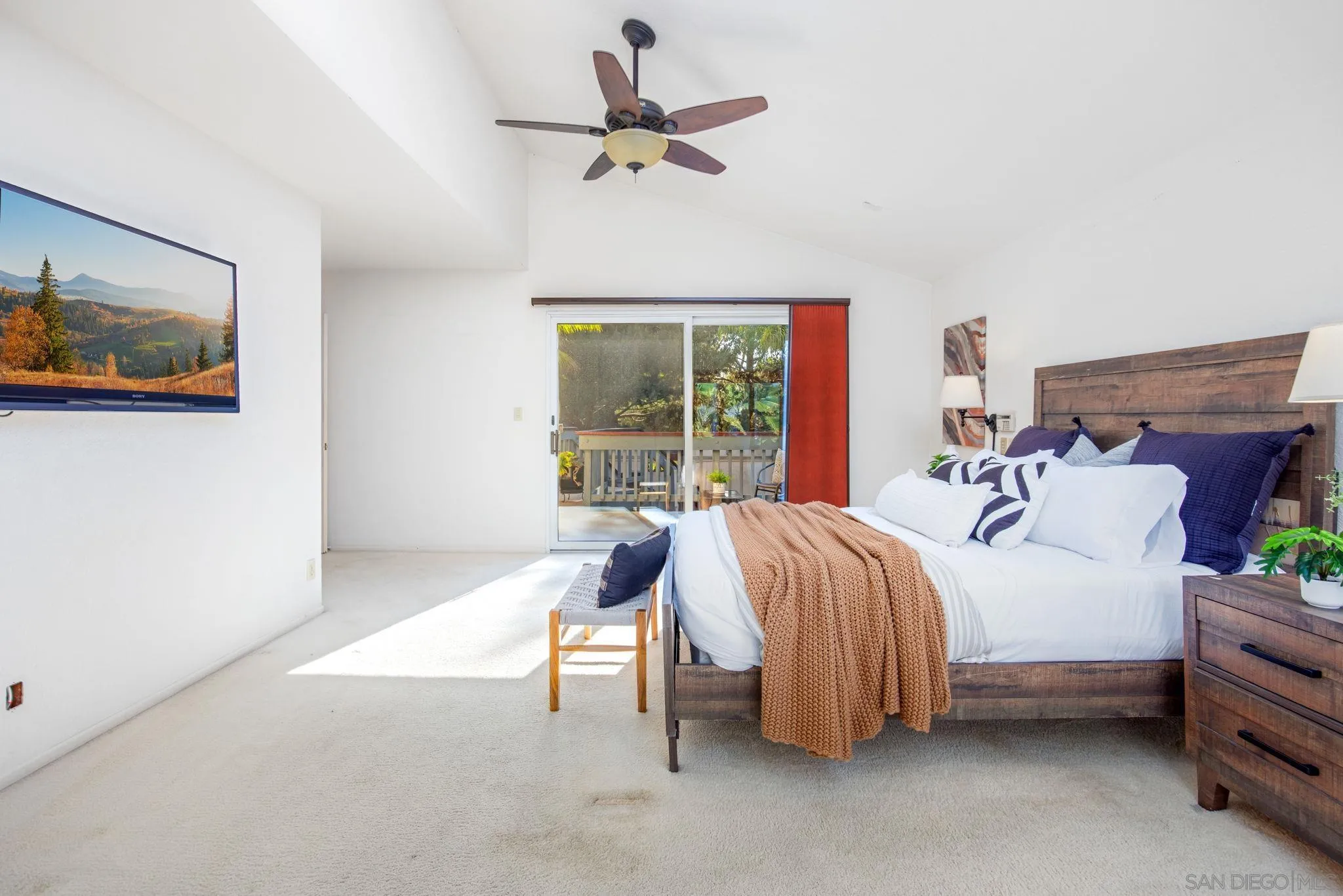 661 Union Street Encinitas, CA 92024 - Photo 11 of 60