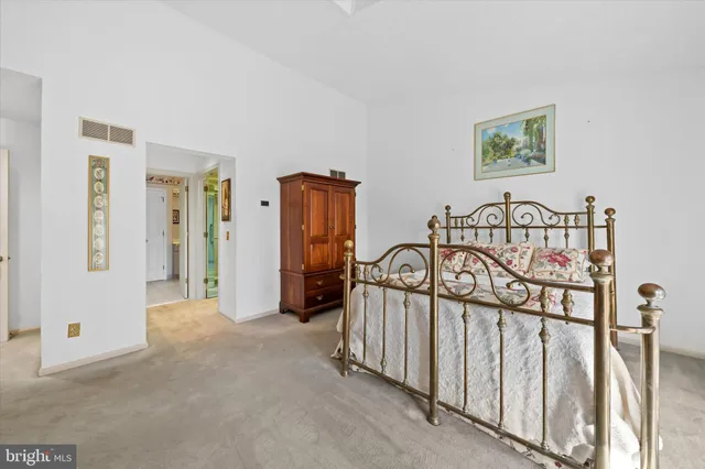 $699,000 | 110 Stone Tower Lane, Wilmington, DE 19803