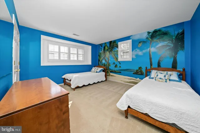 $699,000 | 110 Stone Tower Lane, Wilmington, DE 19803