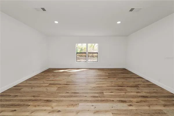 $299,000 | 370 Cameron Street, Mulberry, FL 33860