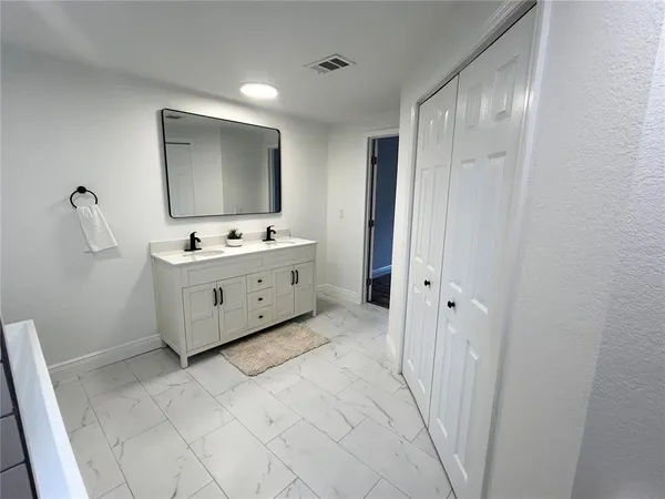 $299,000 | 370 Cameron Street, Mulberry, FL 33860