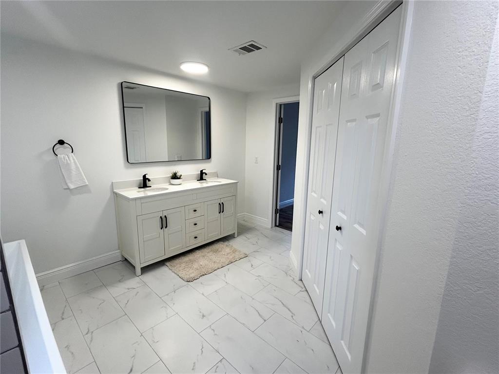 370 Cameron Street Mulberry, FL 33860 - Photo 37 of 74