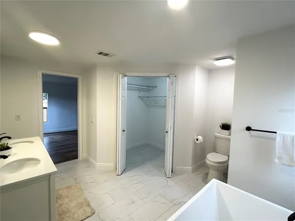 $299,000 | 370 Cameron Street, Mulberry, FL 33860