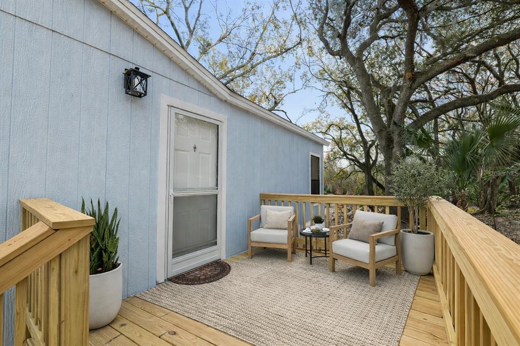 370 Cameron Street Mulberry, FL 33860 - Photo 5 of 74