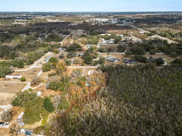 $299,000 | 370 Cameron Street, Mulberry, FL 33860