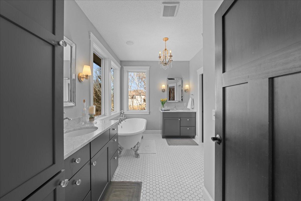 1430 25th Street Houlton, WI 54082 - Photo 32 of 80