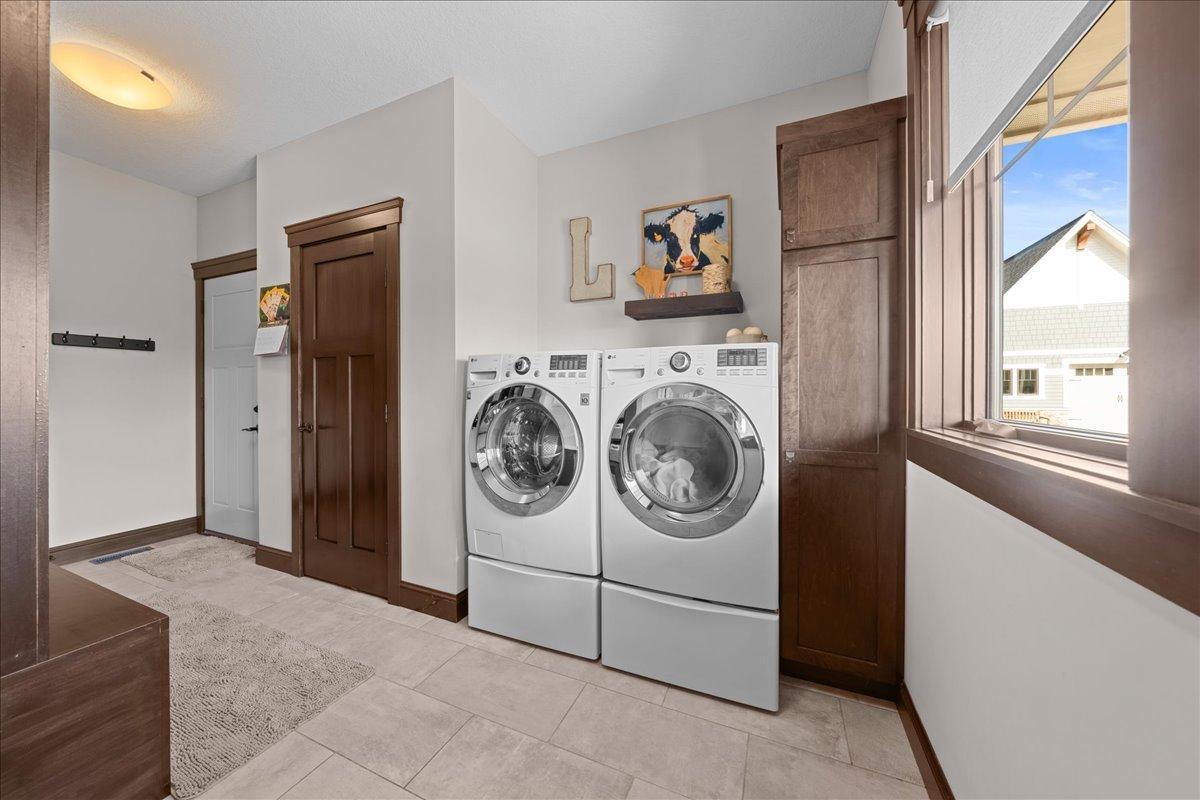 1430 25th Street Houlton, WI 54082 - Photo 10 of 80