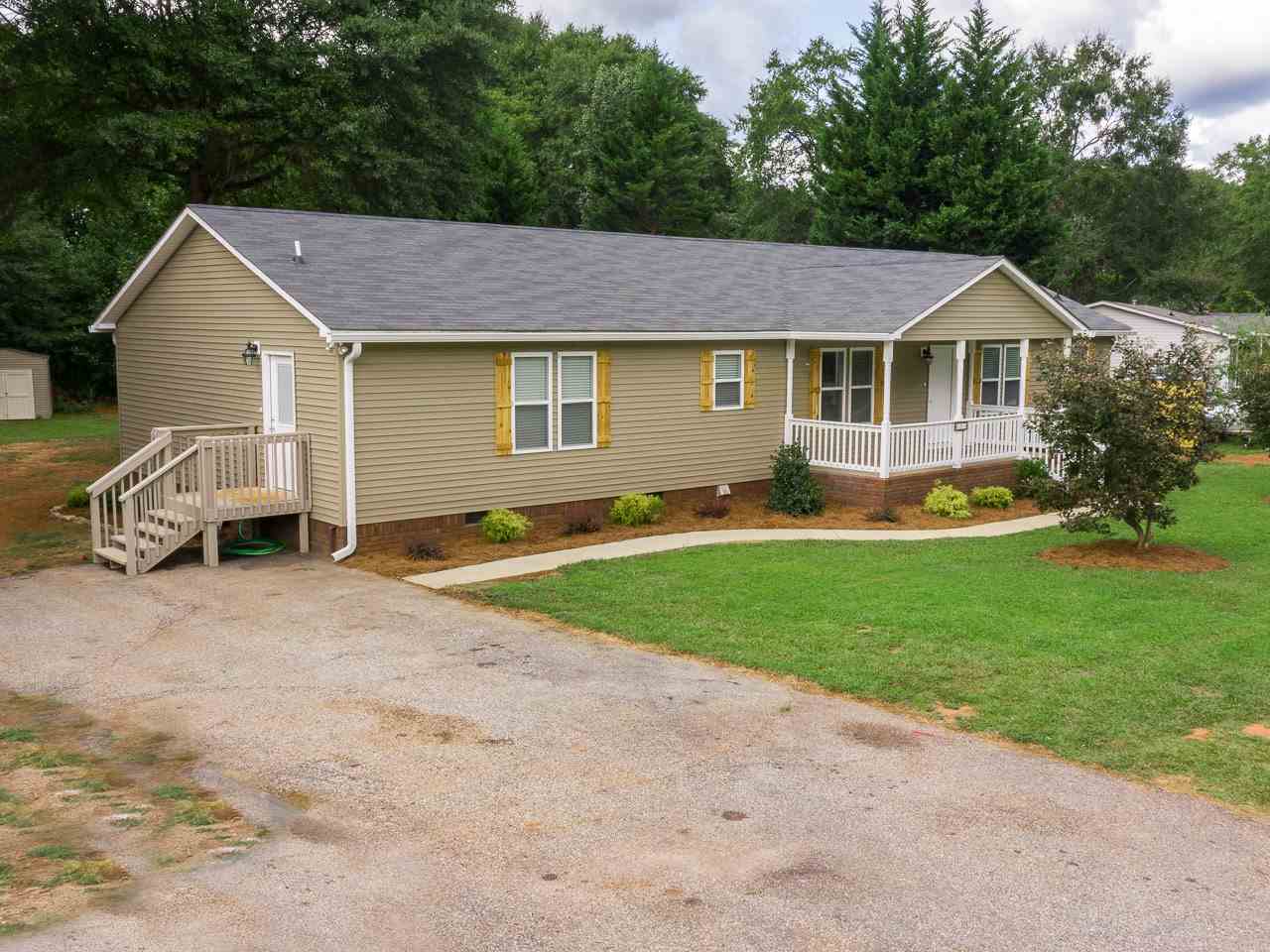 151 Suttles Road Inman, SC 29349 - Photo 2 of 36