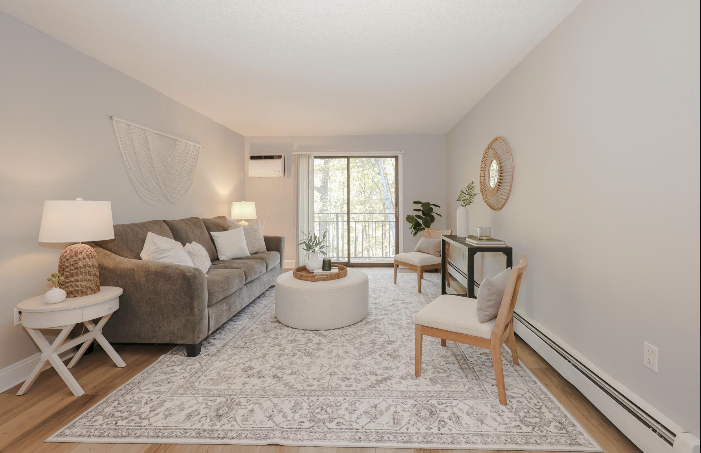 19 Country Club Drive Manchester, NH 03102 - Photo 5 of 19