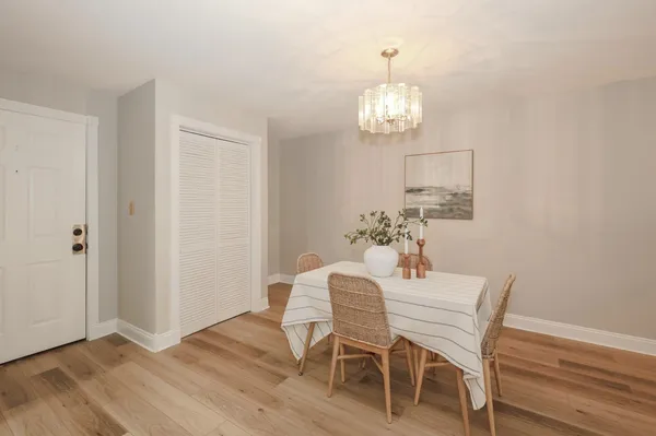 $2,300 | 19 Country Club Drive, Manchester, NH 03102