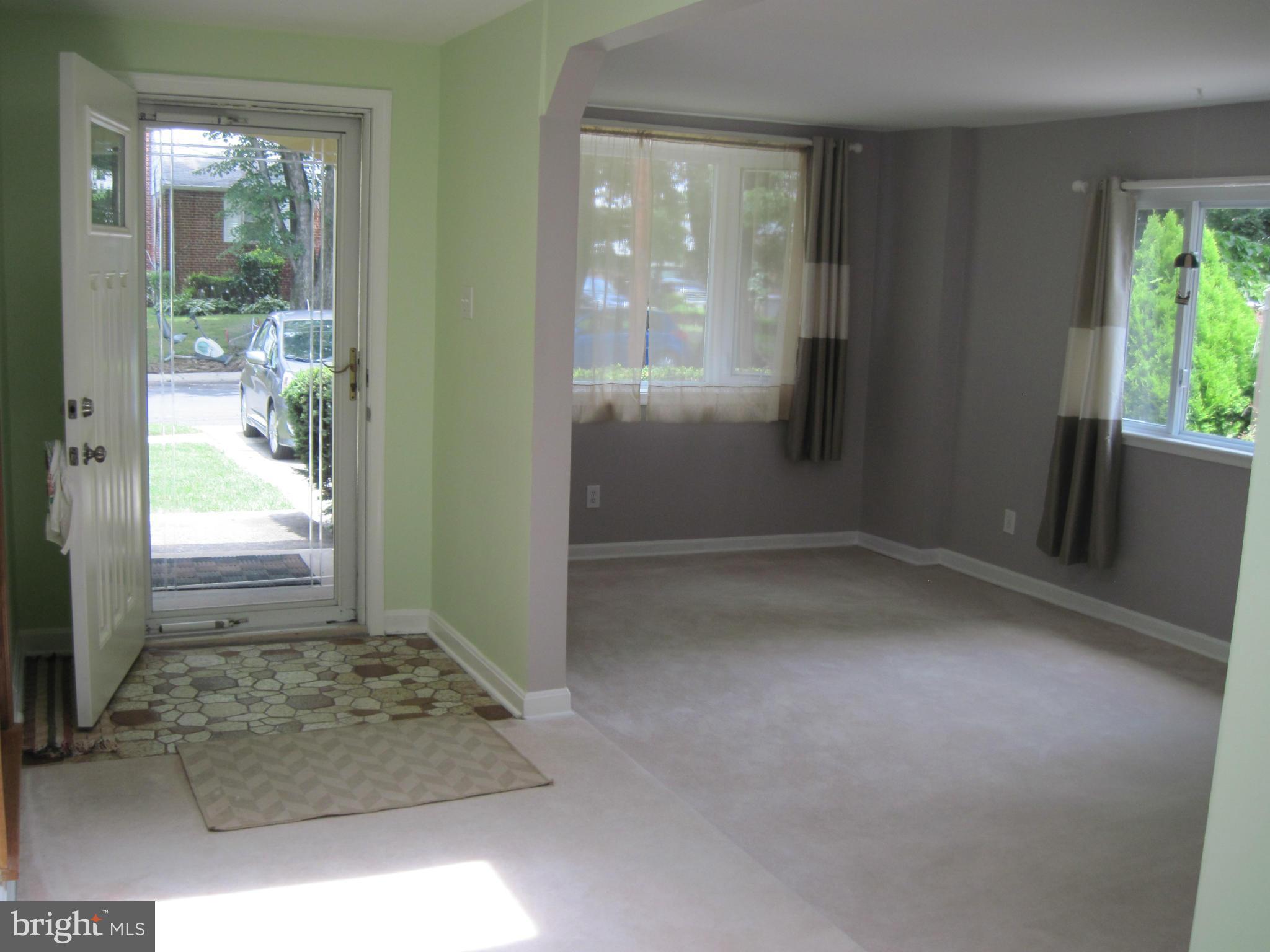 3316 Camden Street Silver Spring, MD 20902 - Photo 10 of 28 Living Room