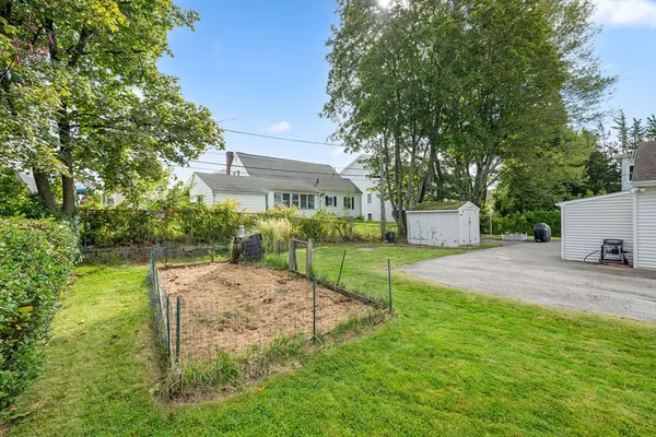 $425,000 | 28 Granby Road, Worcester, MA 01604