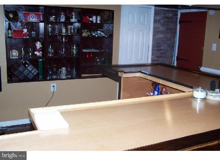 332 Peach Road Bellmawr, NJ 08031 - Photo 14 of 19 Wet Bar