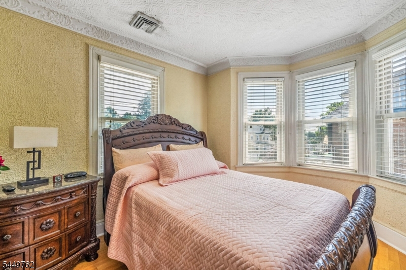 30 Elm Street Ridgefield Park, NJ 07660 - Photo 21 of 37 Gallery Image 21
