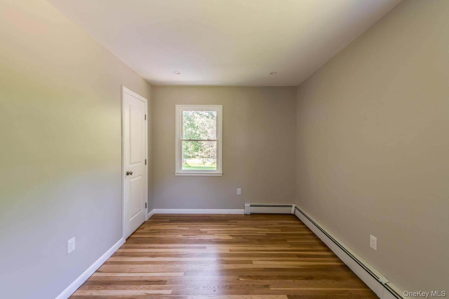 676-678 Oak Summit Road Millbrook, NY 12545 - Photo 22 of 38 Third bedroom