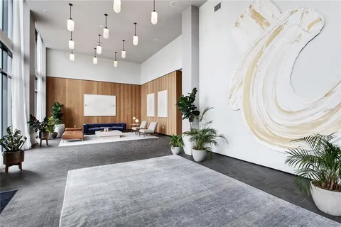 $925,000 | 1001 Julia Street, Unit 10F, New Orleans, LA 70113