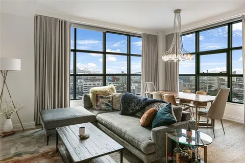 $925,000 | 1001 Julia Street, Unit 10F, New Orleans, LA 70113