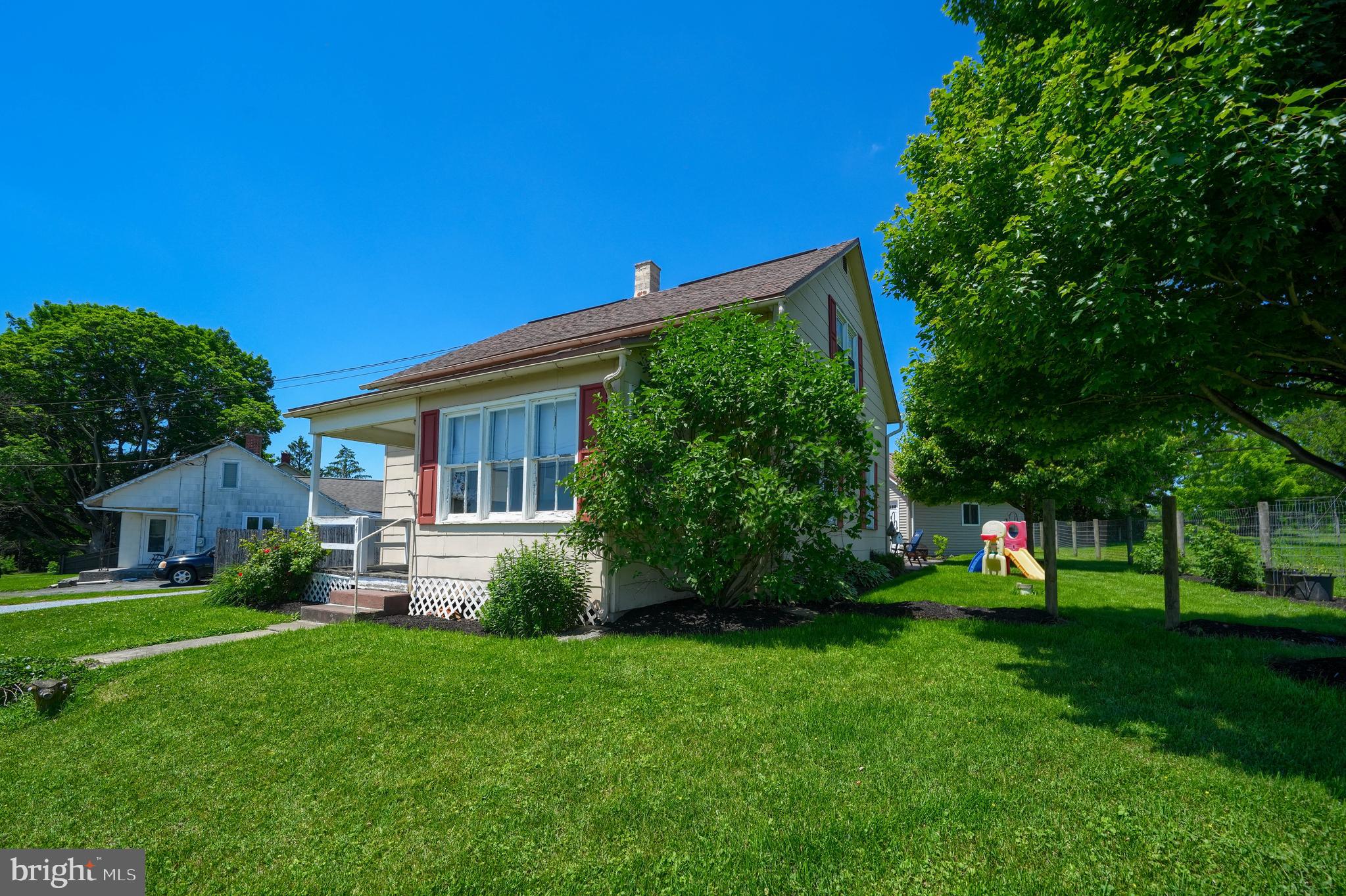 44 South Soudersburg Road Ronks, PA 17572 - Photo 4 of 44 Exterior