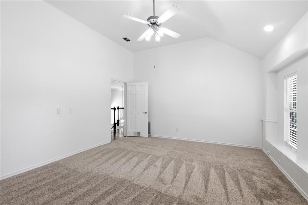 1409 Rider Circle Grapevine, TX 76051 - Photo 26 of 40 Gallery Image 26