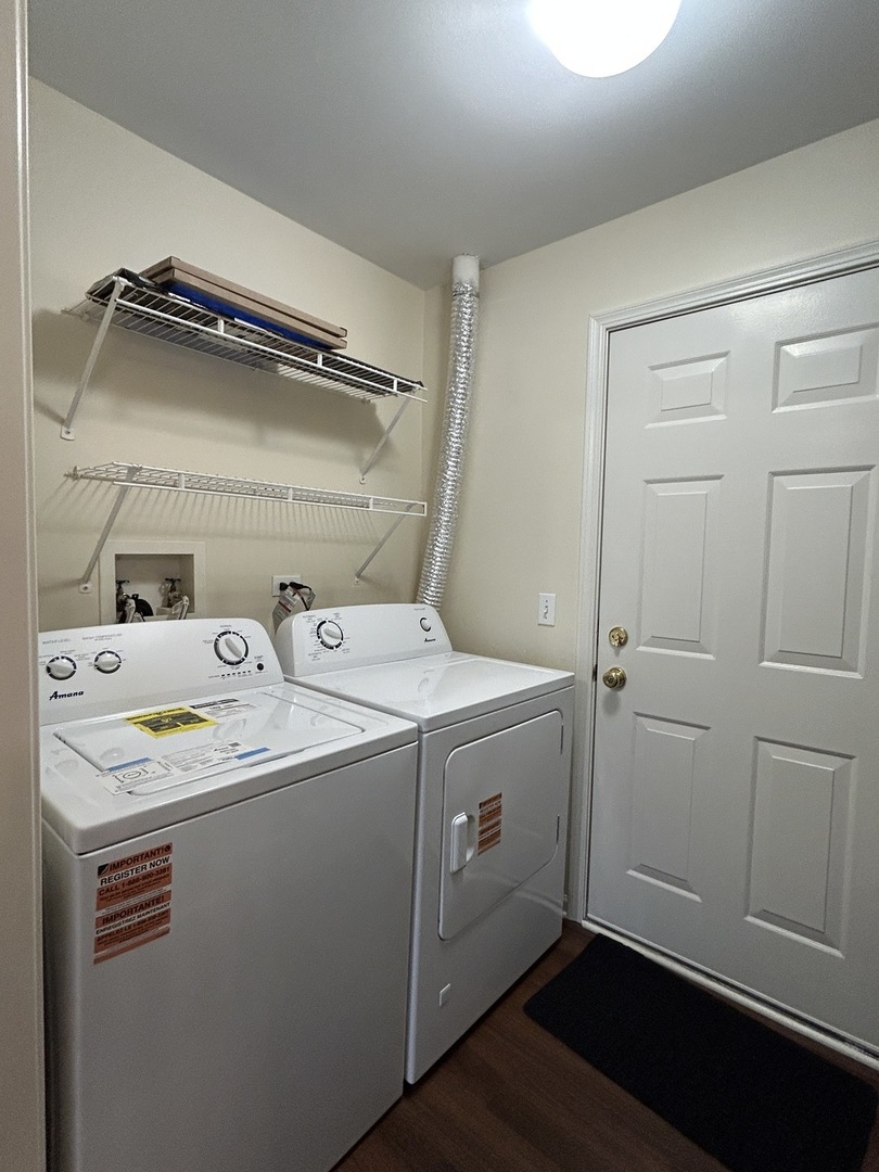 2300 Woodside Drive Carpentersville, IL 60110 - Photo 15 of 17