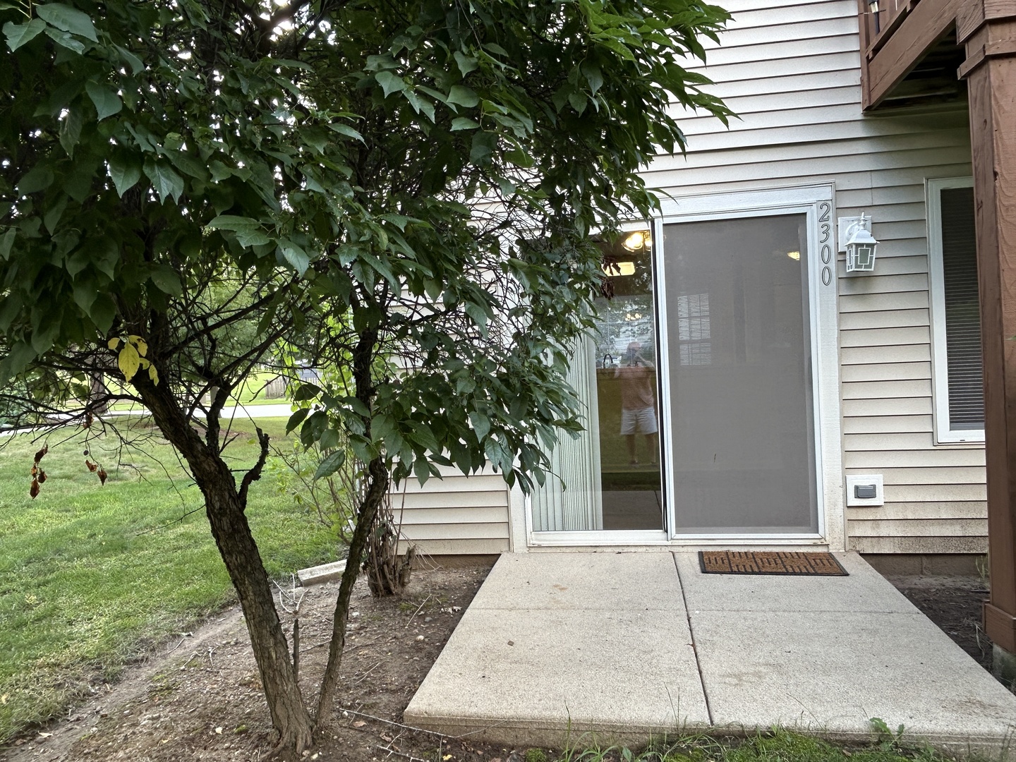 2300 Woodside Drive Carpentersville, IL 60110 - Photo 16 of 17