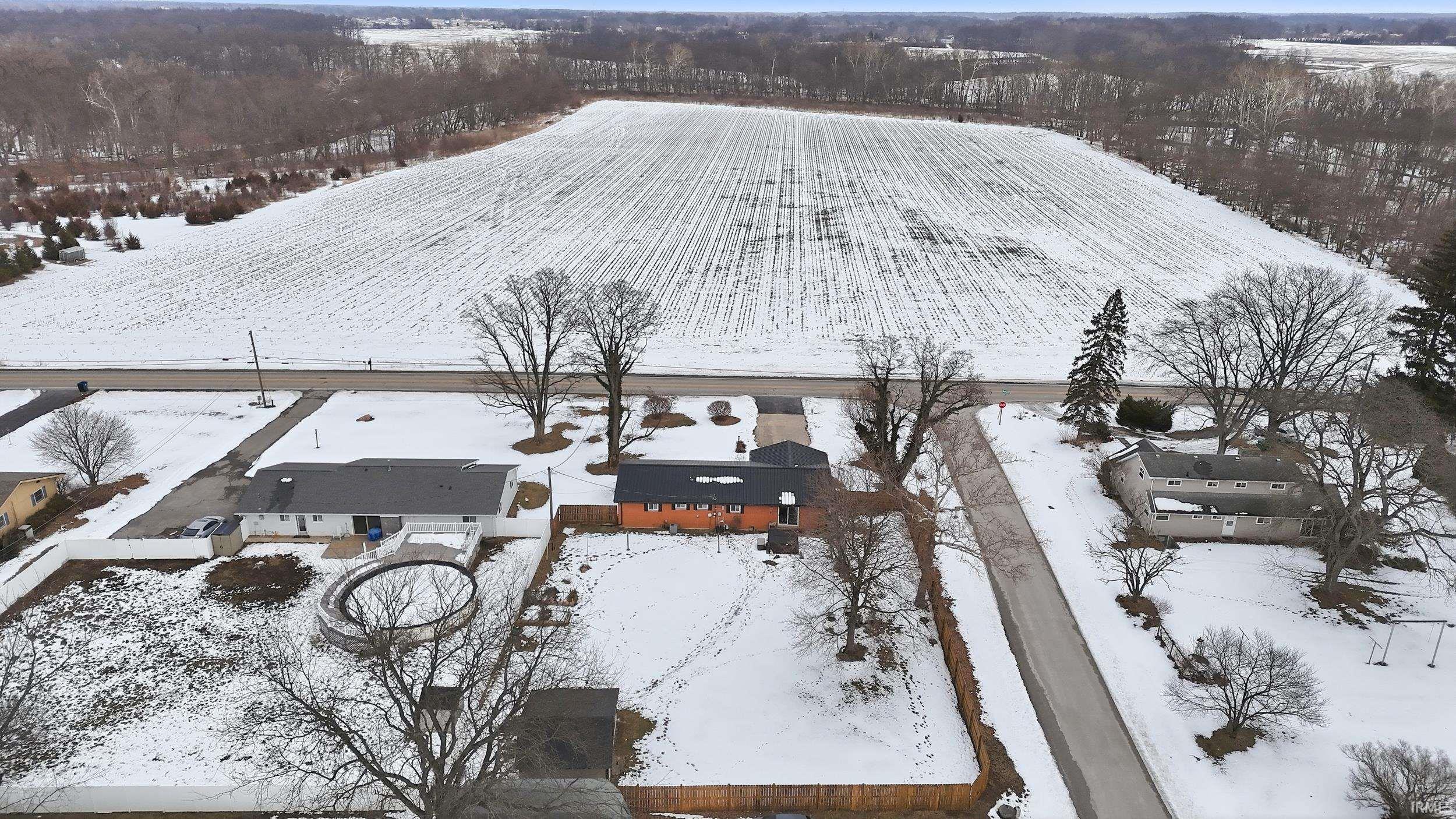 9830 Muldoon Road Fort Wayne, IN 46819 - Photo 2 of 36