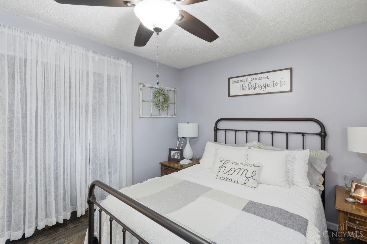 3170 Struble Road Cincinnati, OH 45251 - Photo 16 of 43