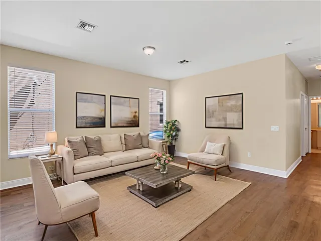 $469,990 | 1923 Grey Falcon Circle Southwest, Vero Beach, FL 32962