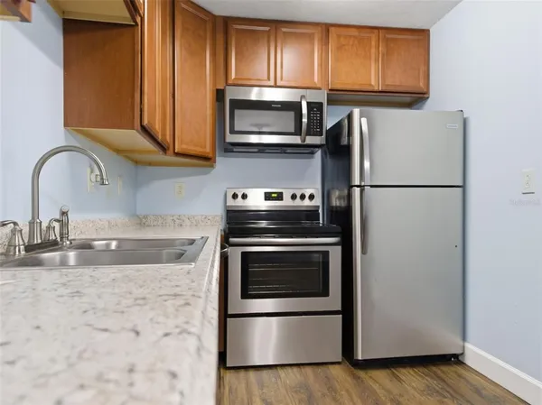 $99,000 | 6519 West Newberry Road, Unit 1006, Gainesville, FL 32605