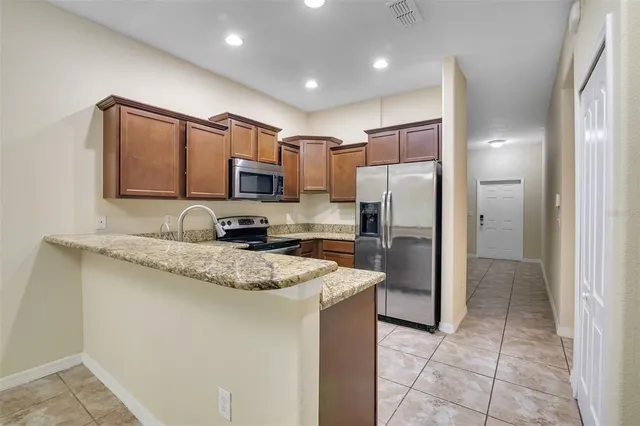 $2,200 | 11179 Savannah Landing Circle, Orlando, FL 32832