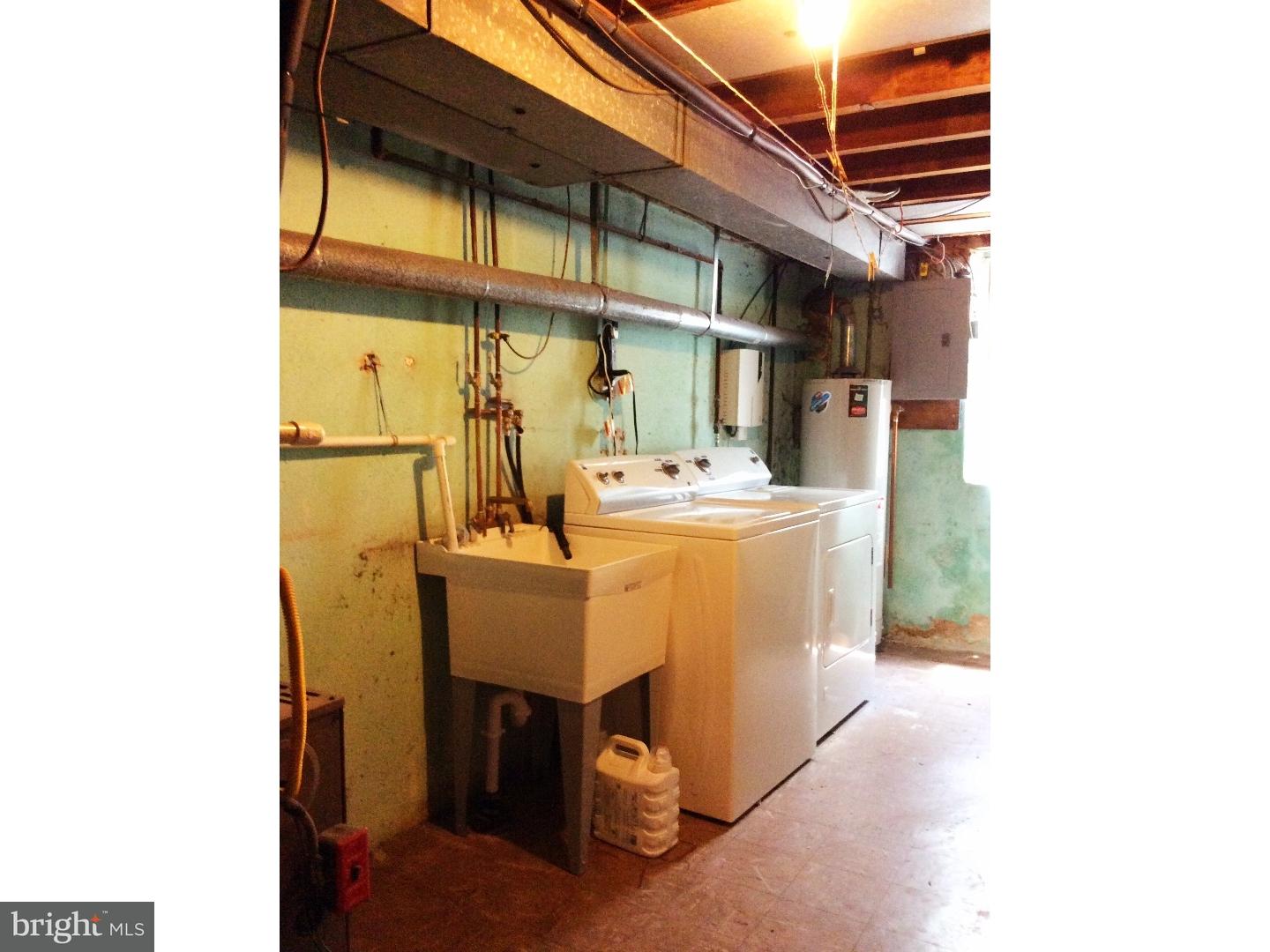 12025 Academy Road Philadelphia, PA 19154 - Photo 22 of 25 Laundry Room