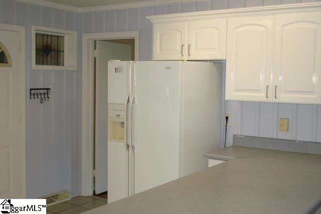 205 Hammett Bridge Road Greer, SC 29650 - Photo 4 of 16