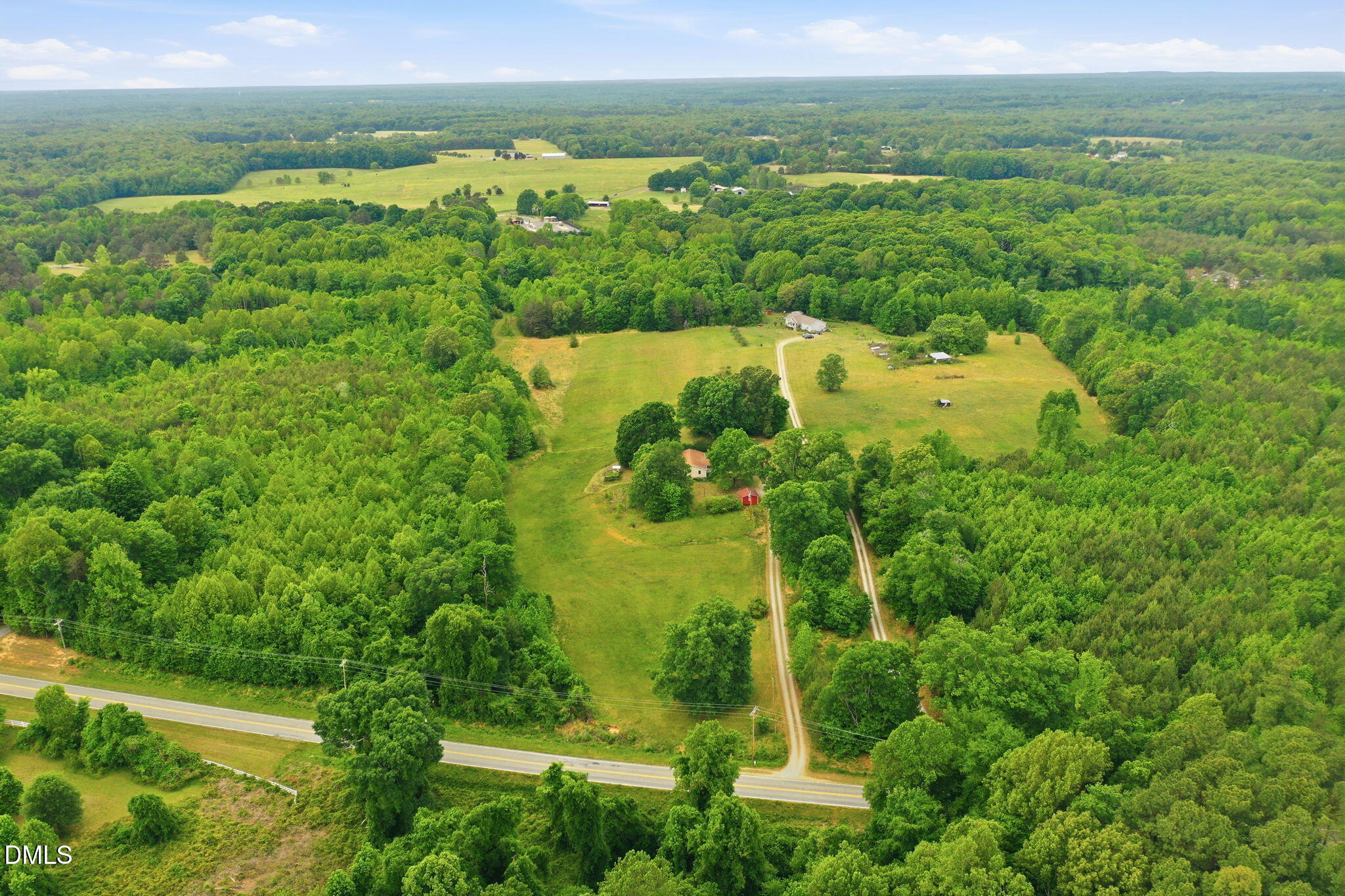 3200 Mill Creek Road Efland, NC 27243 - Photo 9 of 44 a view of a garden with an ocean