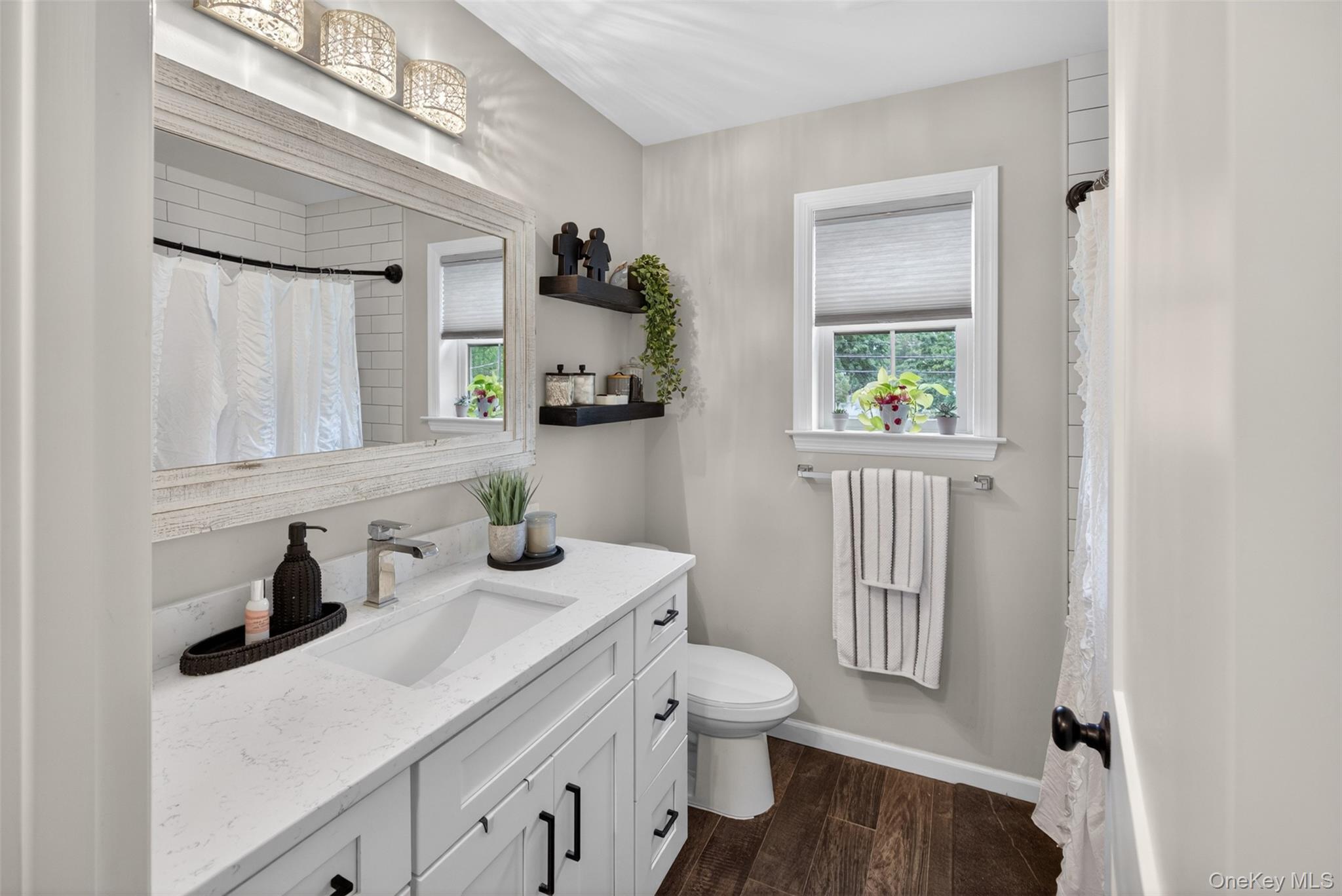 406 Two Rod Road Port Jefferson Station, NY 11776 - Photo 18 of 40